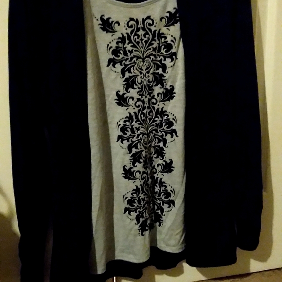 White Stag Tops - Top size Medium